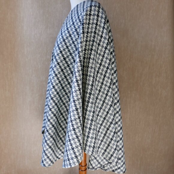 Grey & White Houndstooth Pure Italian Wool Cape Coat - Picture 5 of 10